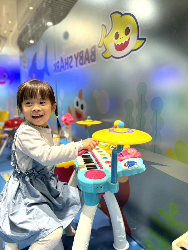 香港｜📣全新開幕‼️玩Baby Shark遊樂區攻略🎉🤩超多可愛打卡位✨小粉絲們一定要去朝聖啦