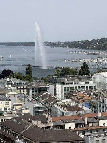 🇨🇭日內瓦聖彼得大教堂| 登塔頂眺望大噴泉