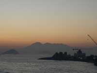 From Golden Towers to Distant Islands: The Best Sunset Views in Hong Kong 