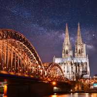 【600年以上の時をかけた大聖堂】ケルン大聖堂