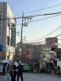 รีวิวย่านแฮบังชน (Haebangchon)