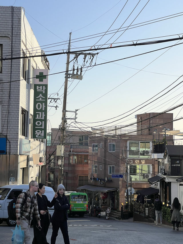 รีวิวย่านแฮบังชน (Haebangchon)