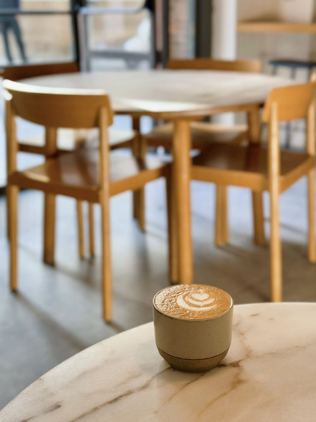 Such a rare boutique-styled cafe in Seville amidst the Andalusian vibe 