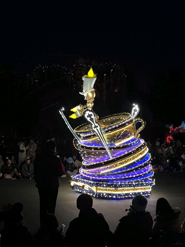 Magical Nighttime Parade at Tokyo Disneyland