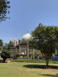 Colourful Mumbai