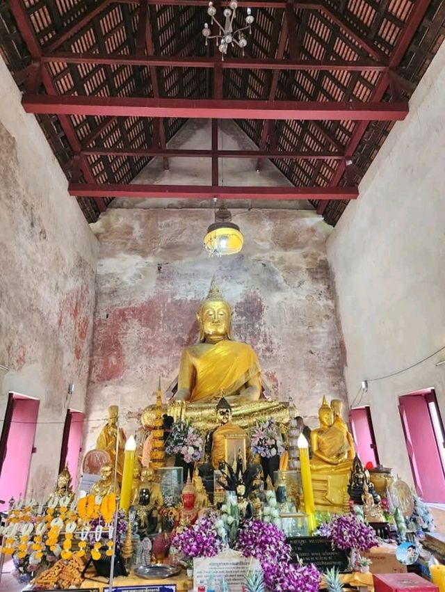 โบราณสถาน " วัดเพลง " ( ร้าง ) 