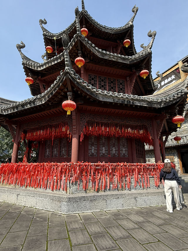 Where to stay in Gongtan Ancient Town - Shuibo Renjia Inn