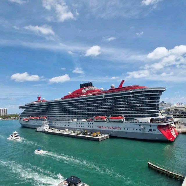 Scarlet Lady – Virgin Voyages