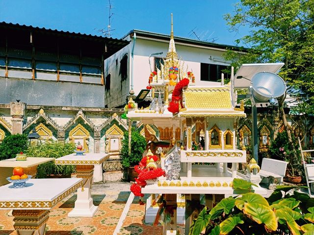 泰國曼谷湄南河畔著名歷史古跡寺廟景點：Wat Ton Sai，精美泰式寺廟建築，適合打卡拍照📸冥想