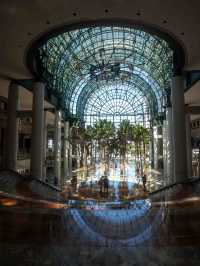 Brookfield Place – 高級感あふれるショッピングモール