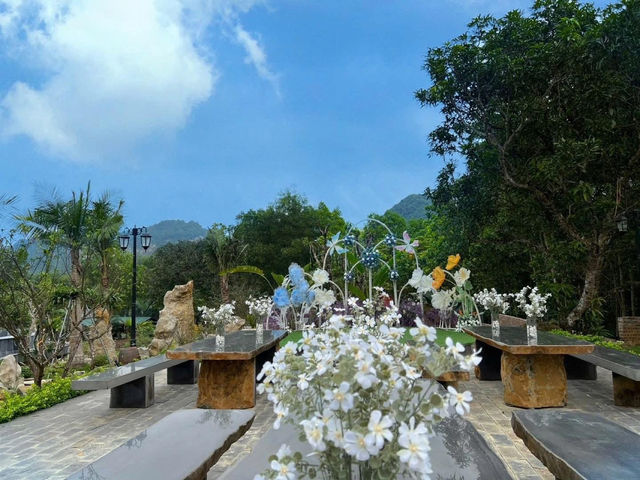 Ui Valley Chateaux
