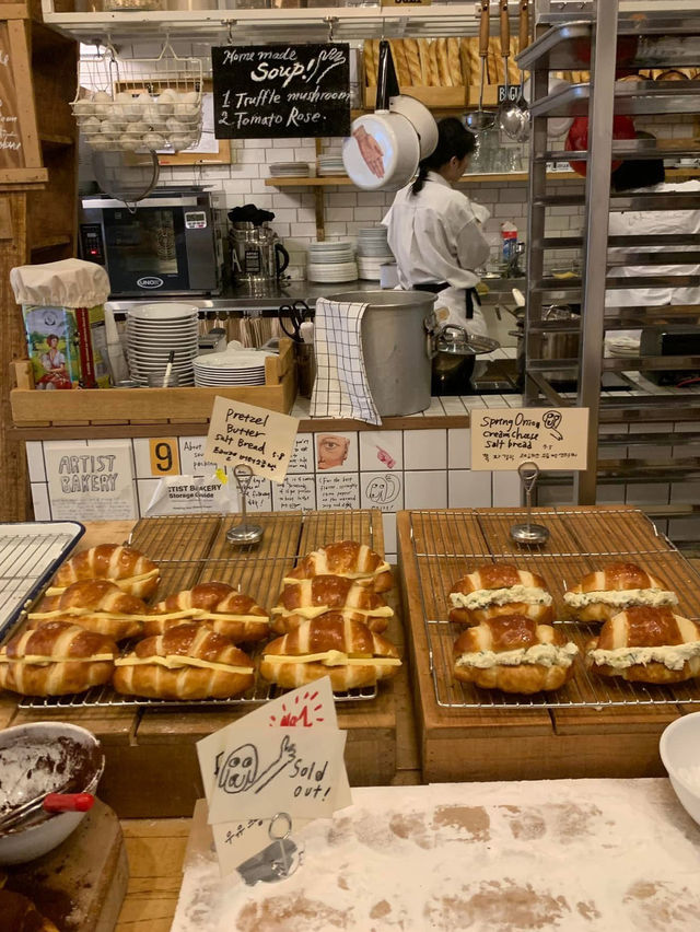 🇰🇷Famous Artist Bakery in Seoul🇰🇷Must Visit! 