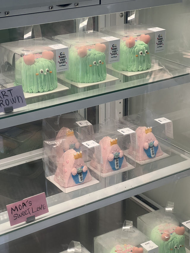 ฉลองTXT ครบรอบ 6ปีที่ Odd Café ย่านมังวอน