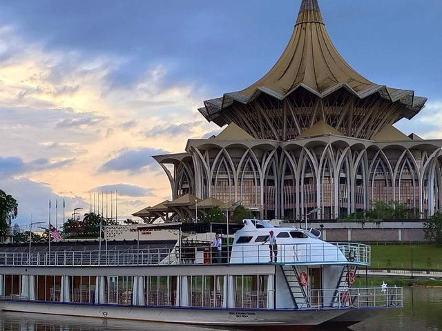 🌅🚢 Sarawak River Sunset Cruise Review: Kuching’s Golden Hour Magic!