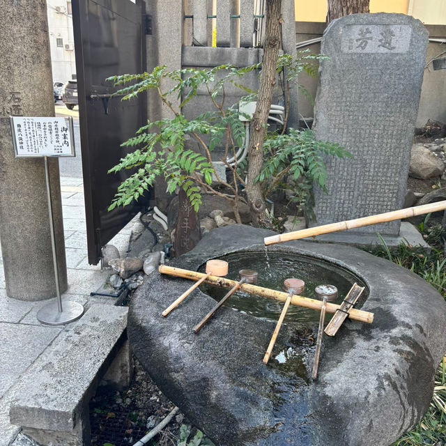🇯🇵【大阪】難波八阪神社⛩️大迫力の獅子殿！(^^)