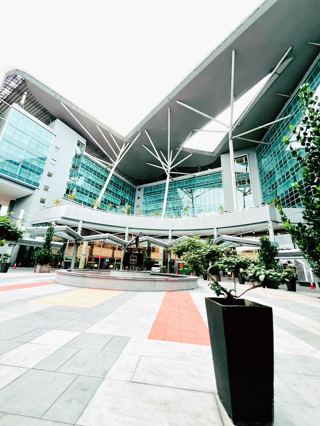 Raia Hotel Kuching: The Ideal Airport-Side Stay for Comfort and Convenience