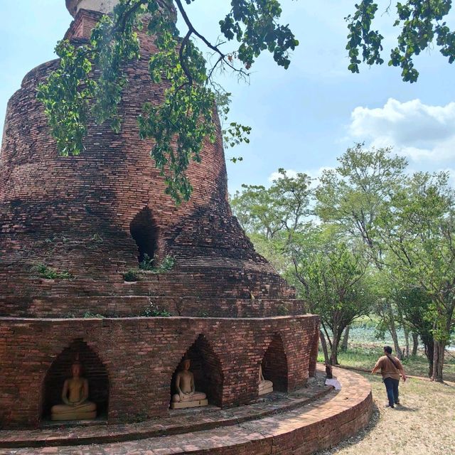 เที่ยววัดเก่า วัดสีกาสมุด วัดร้าง เมืองอยุธยา