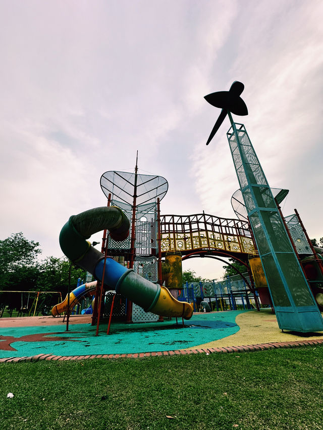 Play, Pause, and Panorama – Discover Taman Tasik Cyberjaya!