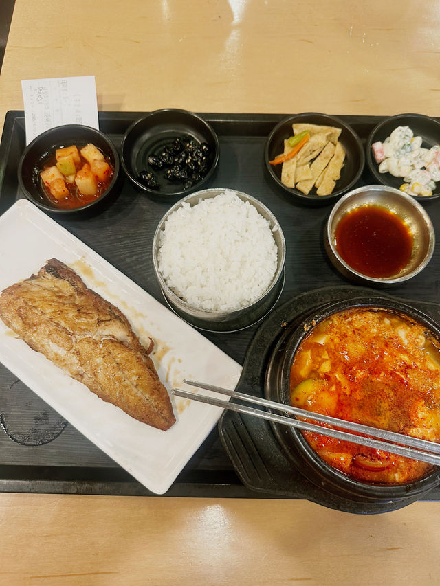 仁川国際空港でフライト前に時間が合えばいつも行くのがこのレストラン🍴