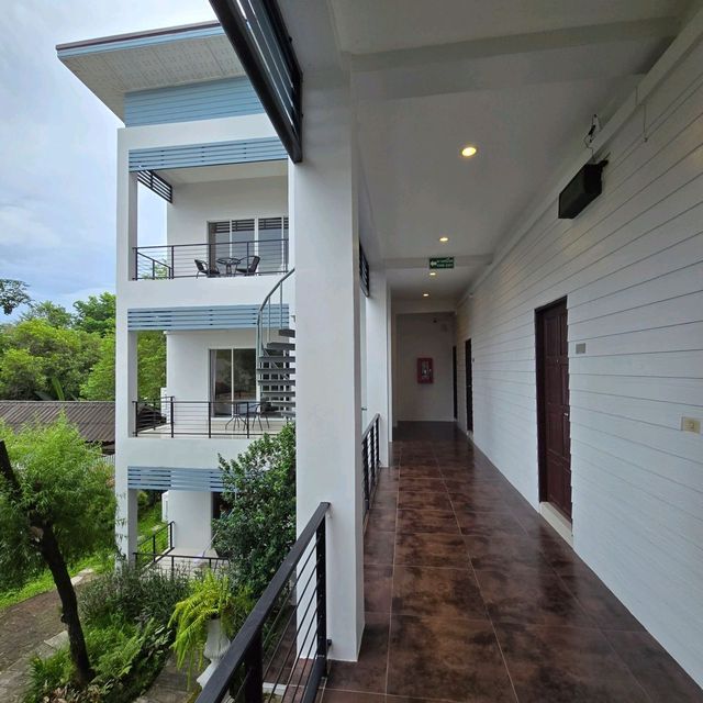โรงแรมปารวี บูทีค เชียงราย 🏪