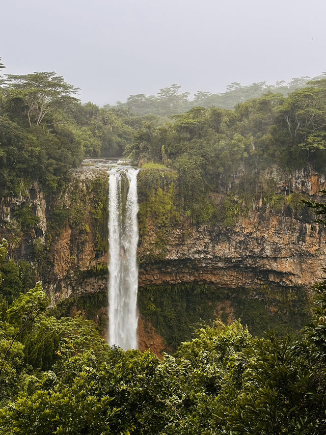 Chamarel’s Rainbow Earth & Waterfall: A Must-Do Family Day in Mauritius