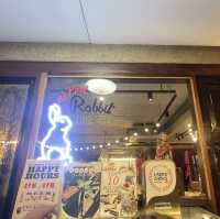 อีกา สาทร Café&Restaurant