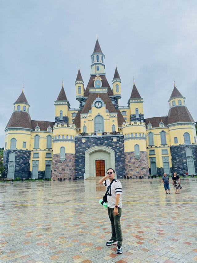 VinWonders Nha Trang 2025