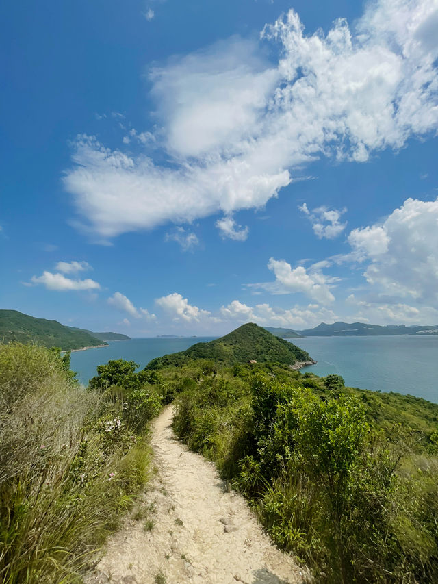 Half Moon Bay, a hidden gem in Sai Kung 🇭🇰 