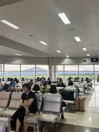 작은 달랏 공항