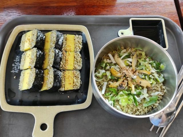 주말을 쪼개 떠난 1박 2일 제주 – 짧지만 꽉 찬 봄의 기록