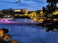 Nabana no Sato: มหัศจรรย์แห่งแสงสีและความงาม