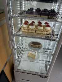 Waikiki Cafe สไตล์ suffers หัวหิน!