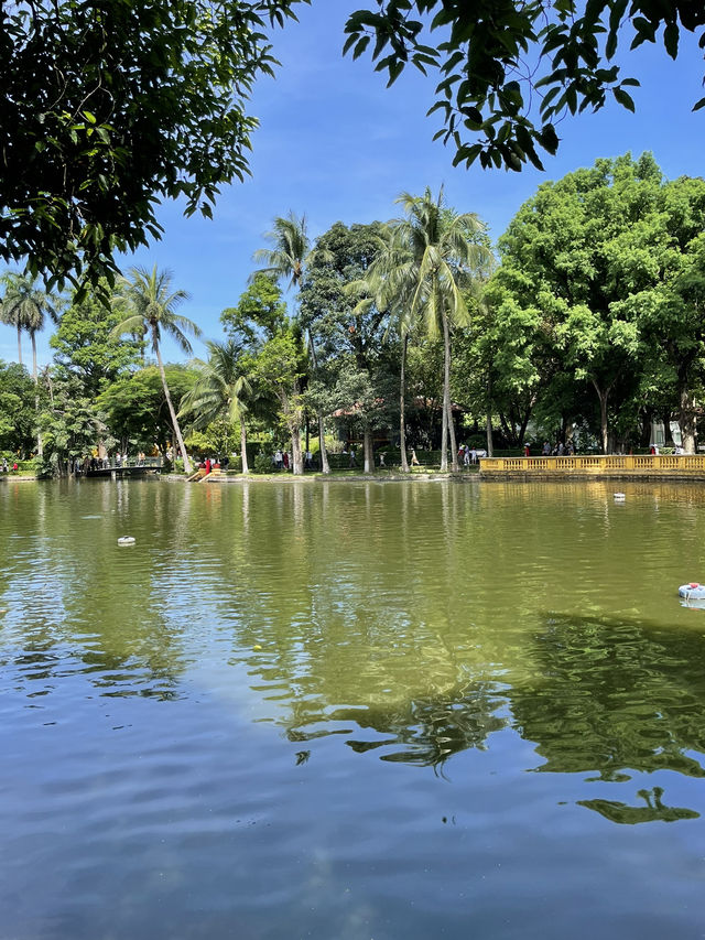 ｜越南｜河內胡志明故居-走進國父的日常