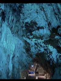  【岩手・龍泉洞】地底に広がる青の神秘。日本三大鍾乳洞のひとつ