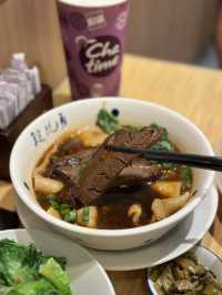 段純貞 | 過江龍台灣牛肉麵 
