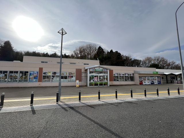 🚗 A Bustling Highway Break: Quick Lunch at Abukuma Kogen SA