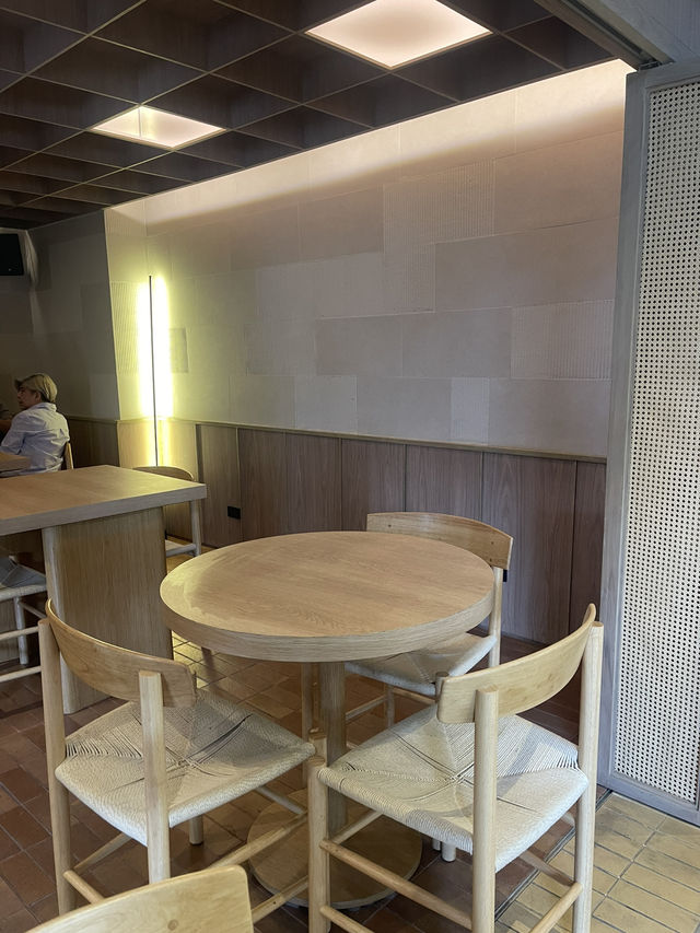 Norma Cafe คาเฟ่ย่านลาดพร้าว สไตล์มินิมอล