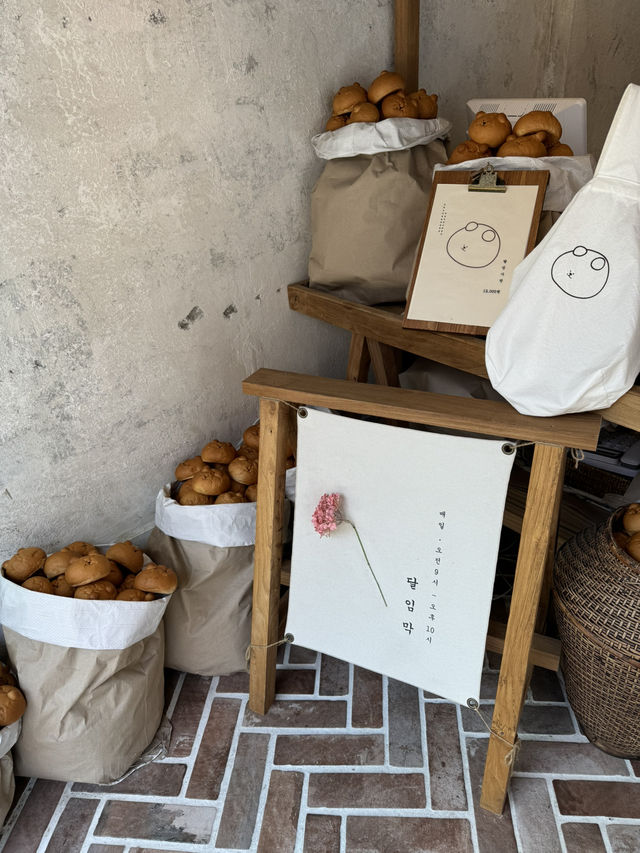 聖水で人気のくまさんベーカリー🐻