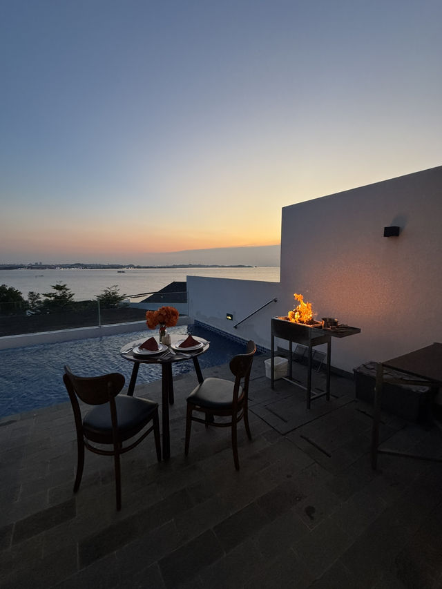 Private Pools & Sunset Views: A Perfect Escape at Montigo Resorts Nongsa