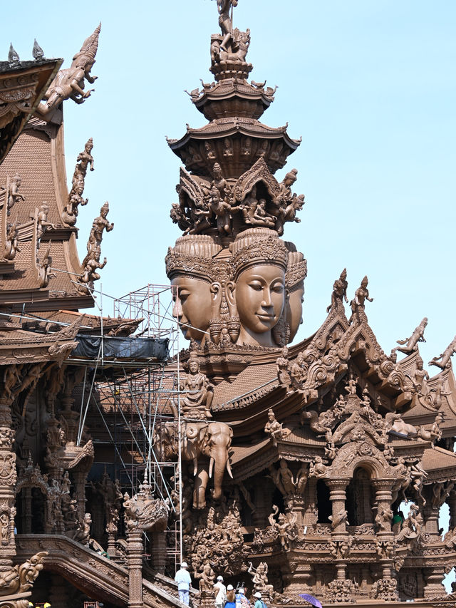 They’ve Been Carving Since 1981. Would You Wait 40 Years For Perfection?