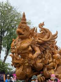 แห่เทียนเข้าพรรษา | อุบลราชธานี