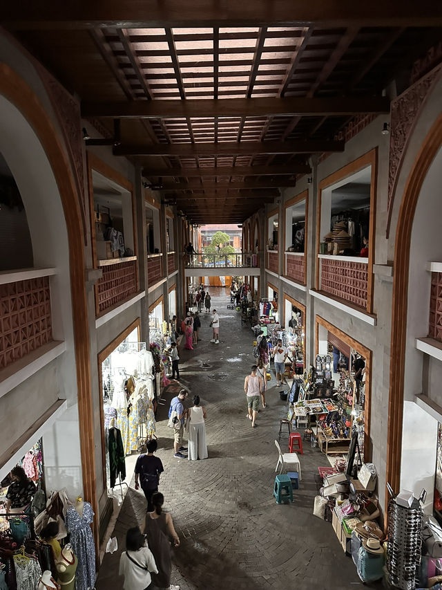 Treasures & Traditions at Ubud Art Market