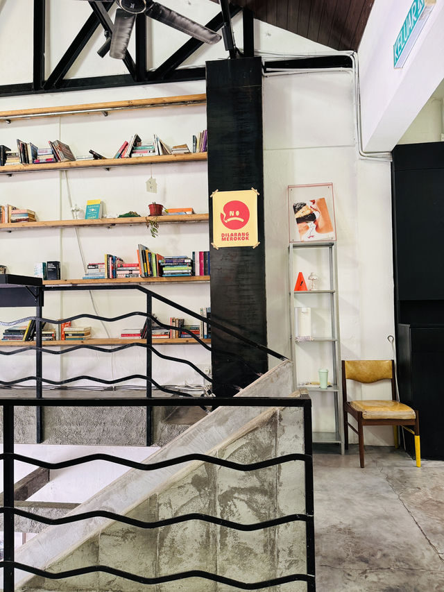 Woo! Cafe – A Modern Chill Spot in Kota Kinabalu