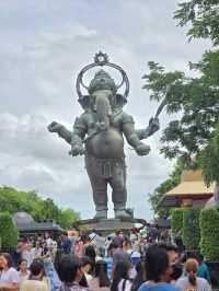 อุทยานพระพิฆเนศ องค์ยืน