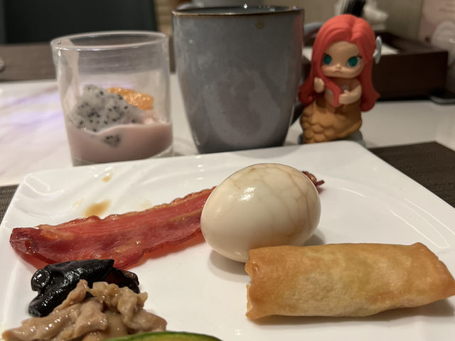 自製愉快假期：深圳彭年萭丽酒店2天一夜包自助早、晚餐套票