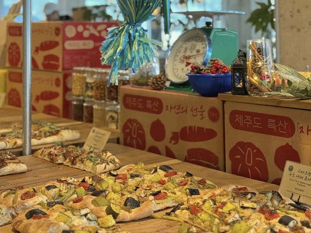 제주 새별오름 근처에 위치한 800평 규모의 대형카페 ‘제주당’🍊