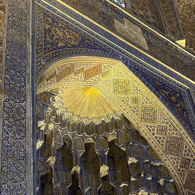 Discover the Timeless Charm of Gur-I Amir on a Budget!