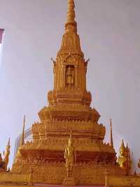 มาชมความโบราณที่วัดใหญ่สุวรรณารามวรวิหารกันครับ!