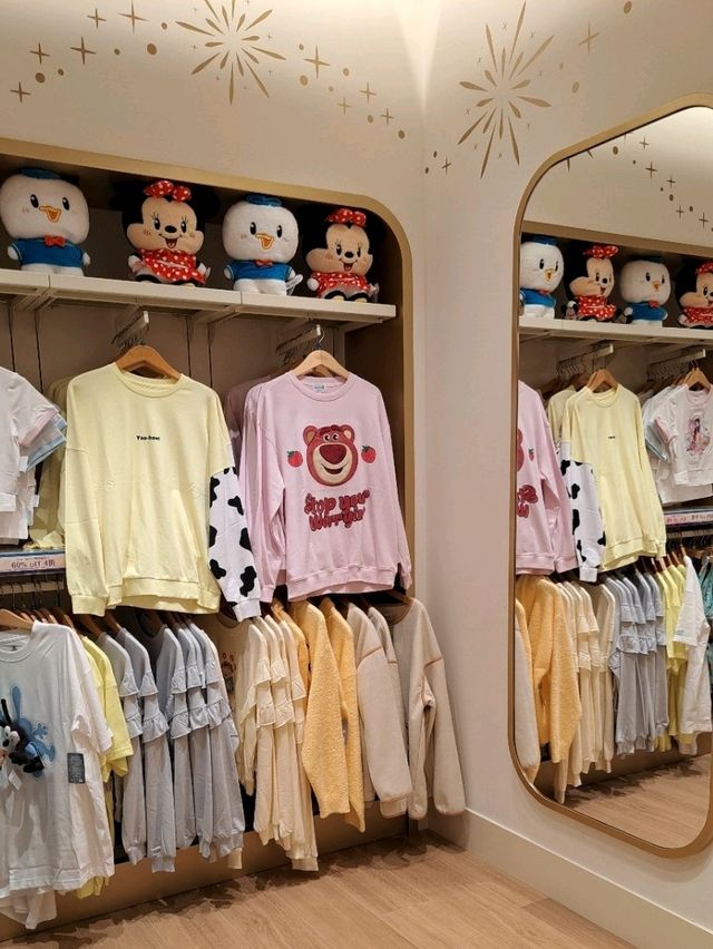 Hong Kong Disneyland Treasures สวรรค์ของแฟนดิสนีย์