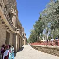  A Perfect Day in Dunhuang — Desert, Art, and Night Vibes